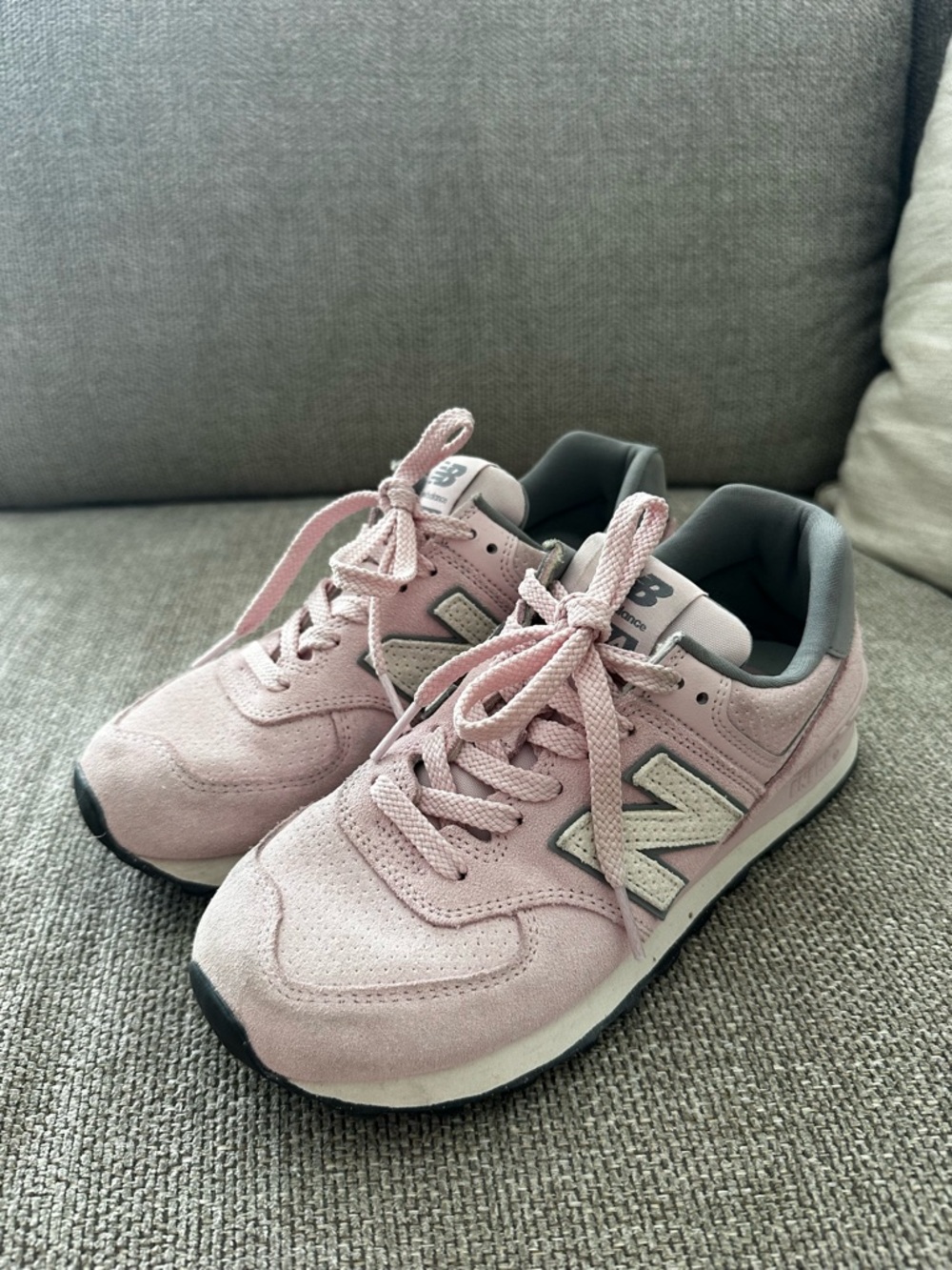 New Balance Light Pink Suede Sneakers with Cream Logo Size 6 1/2